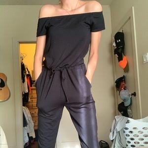 Beyond Yoga black jumper